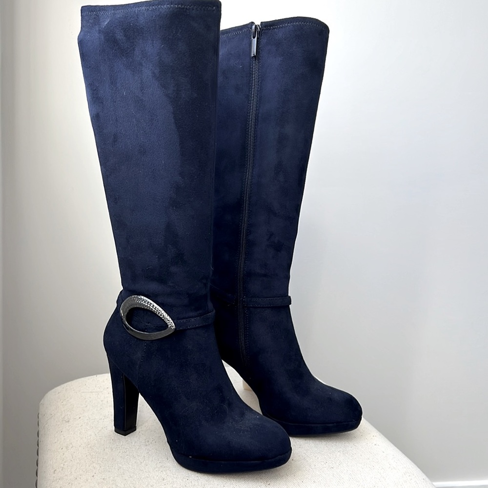 Impo Stretch blue suede boots